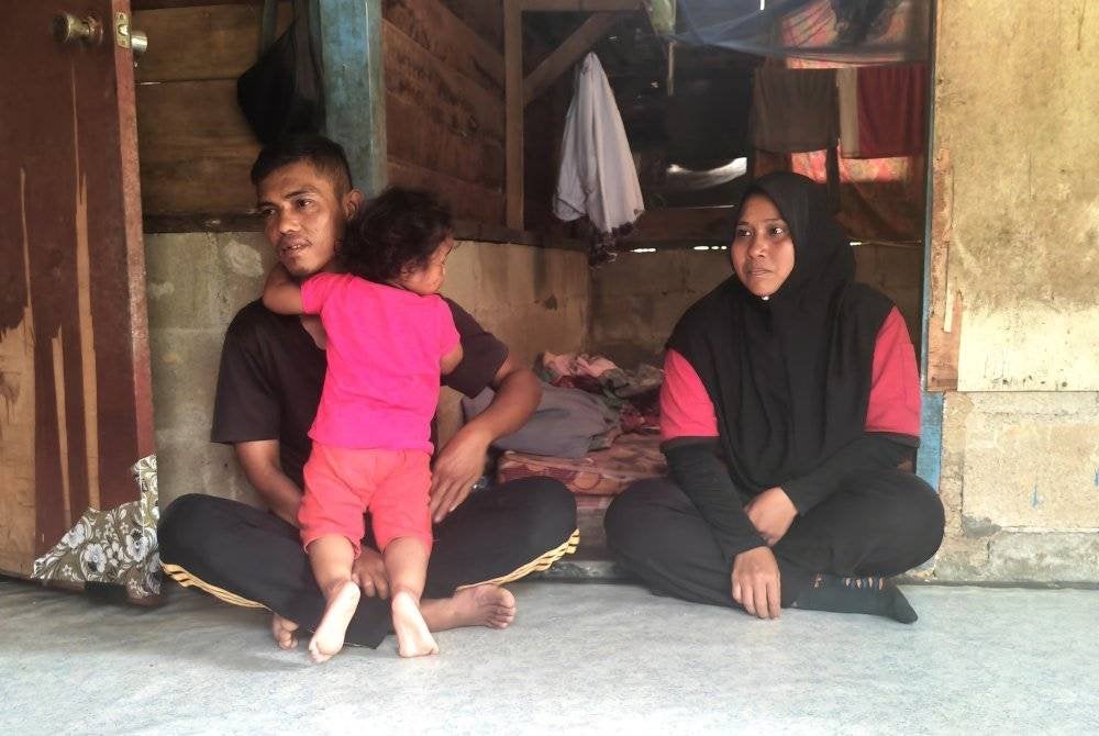 Norshima dan suami berharap mereka dapat tinggal di rumah lebih selesa