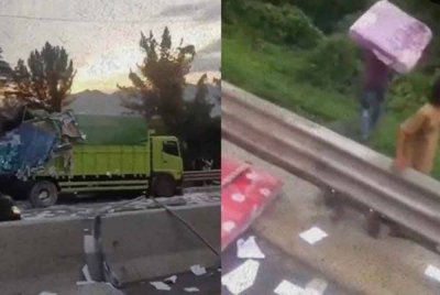 Orang ramai dilihat berpusu-pusu mengutip lebih 100 tilam daripada lori yang kemalangan di Purwakarta. Foto Agensi