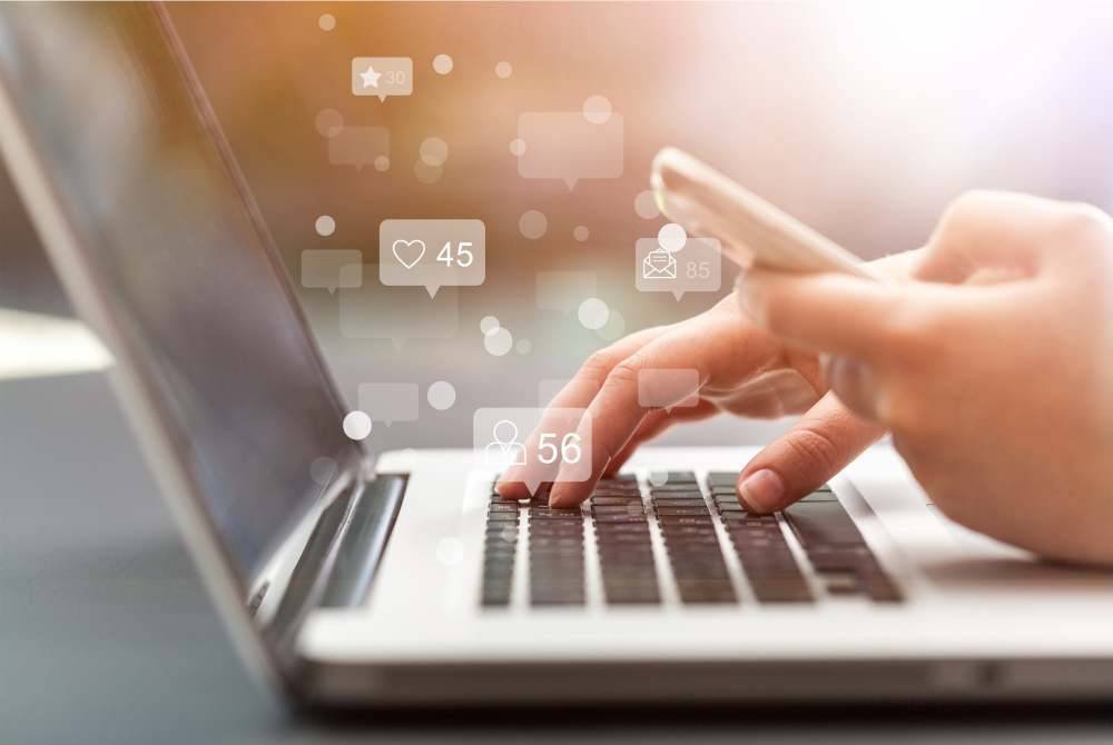 Seminggu dua ini tular kisah seorang profesor universiti tempatan yang mendapat satu pengiktirafan antarabangsa. Gambar hiasan 123rf.