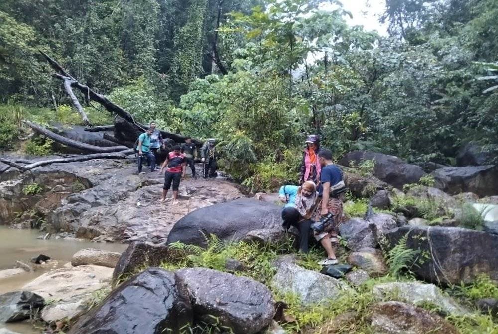Kesemua mangsa terlibat tidak mengalami sebarang kecederaan. Foto ihsan orang awam