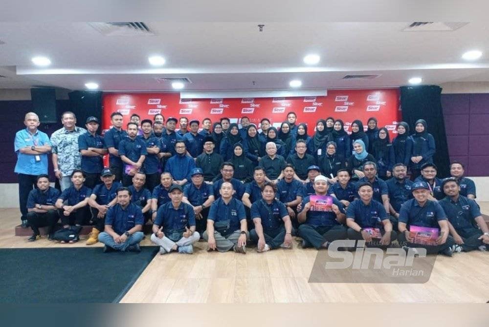 IMKL mengadakan kunjungan ke Kompleks Kumpulan Karangkraf sebagai rakan gabungan dan usahanya untuk mengenali serta memahami struktur pengurusan operasi syarikat dengan lebih mendalam.