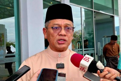 Mohd Na'im ketika ditemui dalam majlis Muzakarah Sultan Nazrin Muizzuddin Shah di Pusat Konvensyen Casuarina di sini pada Selasa.