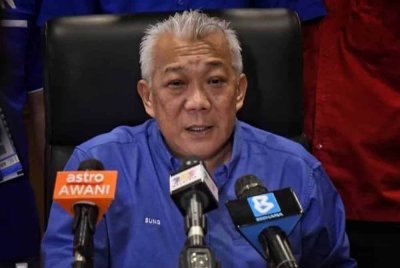 Bung Moktar menegaskan UMNO Sabah mempunyai hak untuk memilih siapa rakan gabungan mereka dalam menghadapi PRN17.