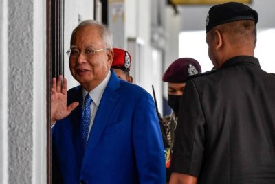 Najib, 71, memohon perintah mandamus bagi mengarahkan responden memberi jawapan serta mengesahkan kewujudan dokumen tambahan bertarikh 29 Januari tahun lepas. Gambar fail