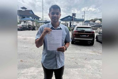 Hasnul Zulkarnain membuat laporan polis di Ibu Pejabat Polis Daerah (IPD) Ipoh sekitar jam 6 petang pada Selasa.