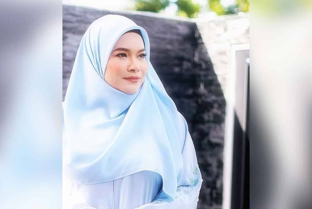 Nora mendedahkan berusaha untuk berbaik.