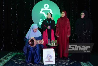 Dari kiri: Asni, Nora, Betty dan Erma Fatima semasa program ‘Indahnya Hijab, Hebatnya Ramadan’ di Kumpulan Karangkraf, Shah Alam pada Rabu. FOTO: SINAR HARIAN / MOHD HALIM ABDUL WAHID.