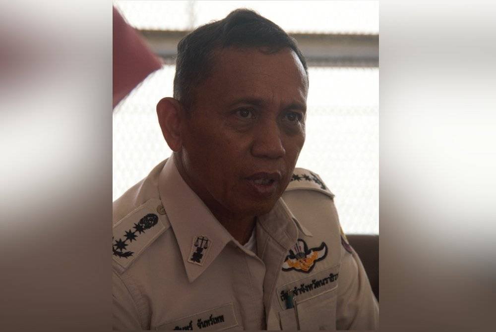 Komander Surin Chanthep.