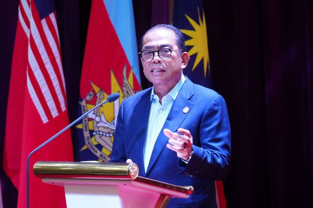 Menteri Pertahanan, Datuk Seri Mohamed Khaled Nordin