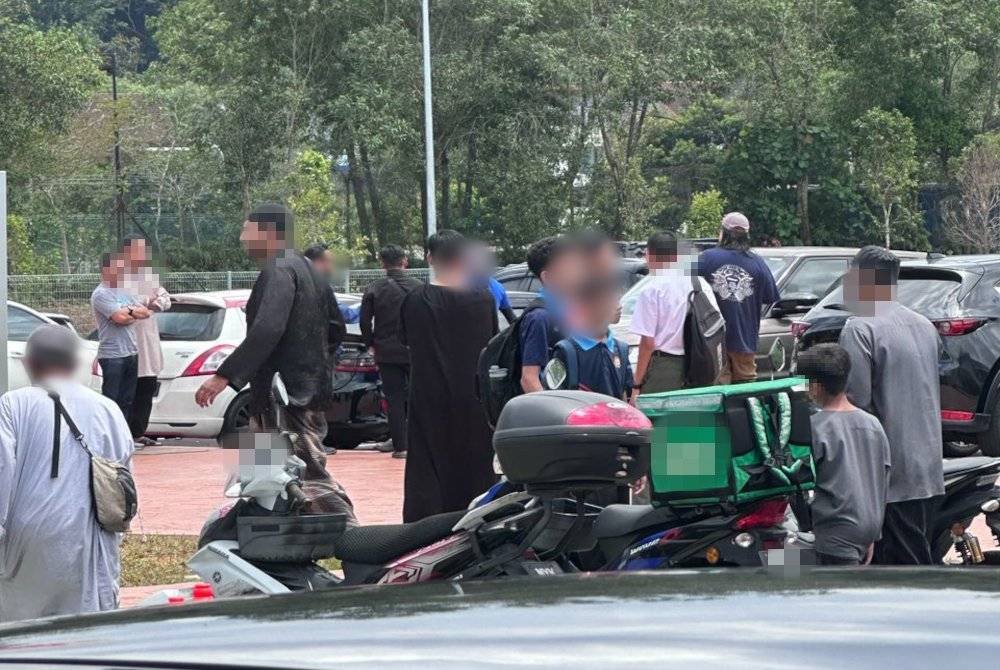 Gambar tular yang dimuat naik di media sosial bersama hantaran berkaitan kemalangan berkenaan. Foto Sumber media sosial