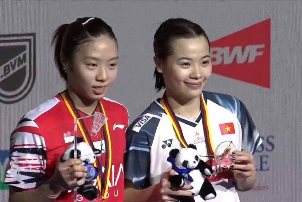 Jia Min (kiri) dan Thuy Linh di Terbuka Jerman. Foto Agensi