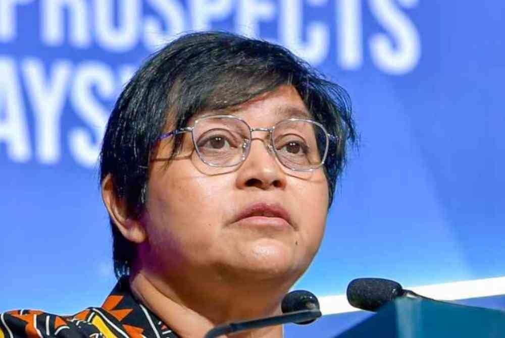 Azalina memaklumkan beberapa akta berkaitan turut dipinda bagi memastikan keseragaman dalam sistem perundangan. Foto fail