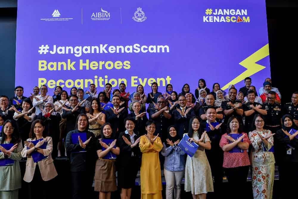 Negara mencatatkan sejumlah 35,368 kes penipuan tahun lepas dan mengakibatkan kerugian RM1.6 bilion, kata Pengarah Jabatan Siasatan Jenayah Komersial (JSJK) Bukit Aman, Datuk Seri Ramli Mohamed Yoosuf.