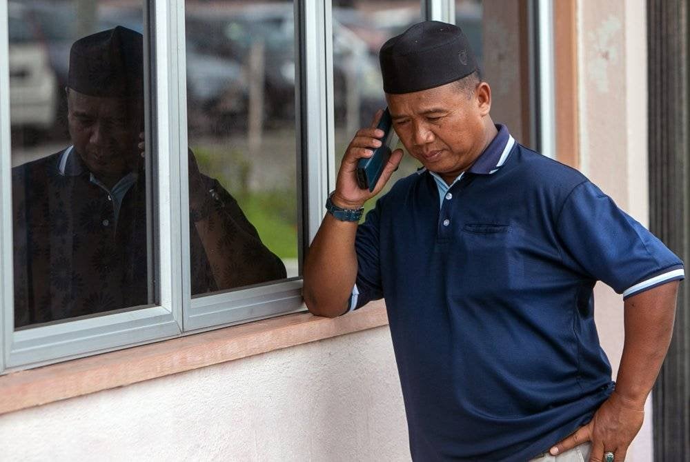Abdul Halim ketika ditemui di Unit Forensik Hospital Parit Buntar pada Rabu. Foto Bernama
