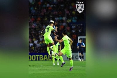JDT berjaya mengekang kuasa Buriram United di laman sendiri apabila terikat tanpa jaringan. Foto FB Johor Southern Tigers