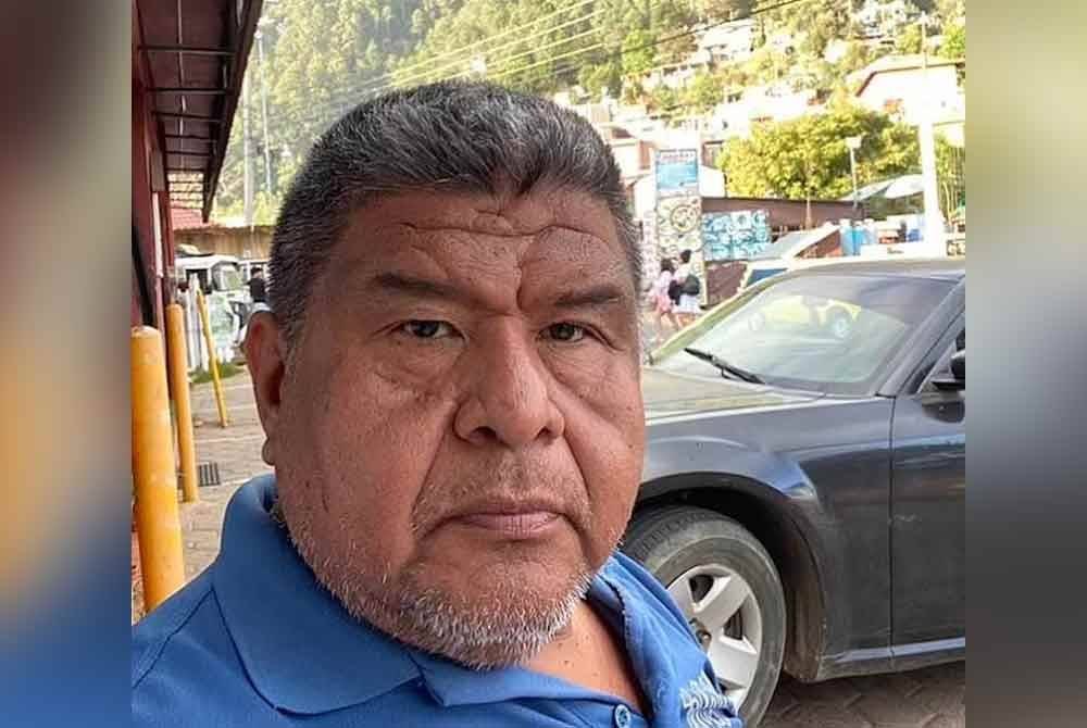 Ketua sebuah kartel, yang didakwa menjemput mangsa untuk meluangkan masa di Oaxaca – di mana mereka memutuskan untuk melakukan siri rompakan.