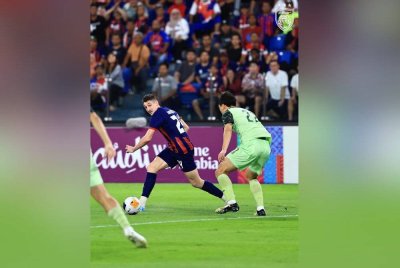 Separuh masa pertama aksi pusingan 16 Liga Juara-Juara AFC Elite (ACLE) antara JDT dan Buriram United berakhir tanpa jaringan di Stadium Sultan Ibrahim, sebentar tadi. Foto Facebook Johor Southern Tiger.