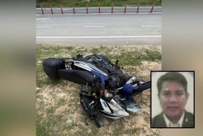 Motosikal ditunggang mangsa dilanggar lori yang membuat pusingan U secara melulu. (Gambar kecil: Hamdan)