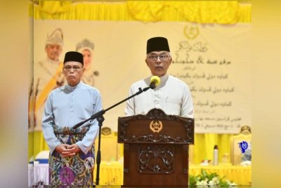 Al-Sultan Abdullah ketika bertitah pada Majlis Perasmian Masjid Baharu Kampung Durian Hijau, Masjid Rahman Ibn Auf, Jerantut pada Selasa. Foto Pahang Media