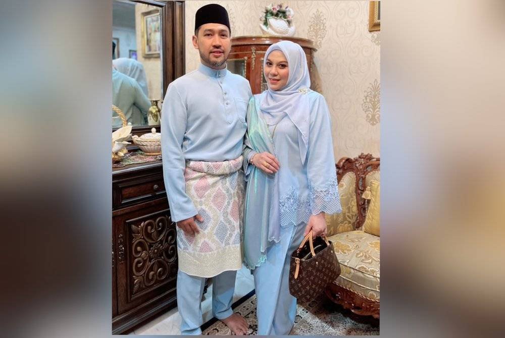 Zehra memilih untuk merahsiakan punca keretakan rumah tangganya.