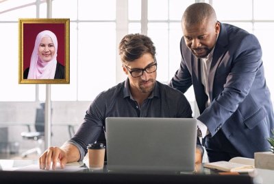 KEPIMPINAN berteraskan kasih sayang akan membawa keberkatan dalam organisasi. Foto Canva/Gambar kecil: DR WAN HAMIZA