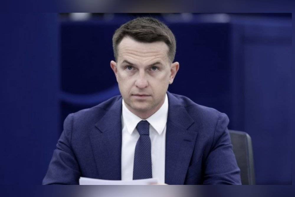  Adam Szlapka. Foto News.AZ