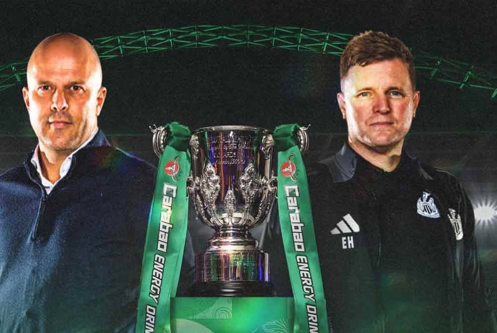 Gaya permainan agresif adalah kunci kejayaan buat Magpies apabila berdepan juara 10 kali bimbingan Arne Slot (kiri) yang sedang memburu trofi debut musim pertama bersama The Reds.