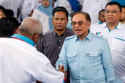 Anwar diyakini akan terus kekal terajui PKR dalam pemilihan parti itu Mei depan. Foto Bernama