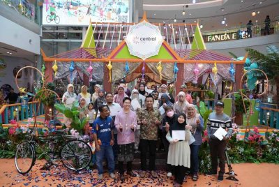 Majlis perasmian sambutan kempen Hari Raya dengan tema ‘Raya Dulu & Kini’ berlangsung meriah di Central i-City.