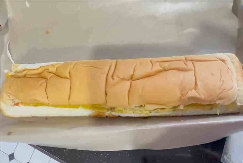 Kecewa dengan sikap peniaga yang dilihat cuba mengambil kesempatan dan tidak berlaku jujur dalam urus niaga.