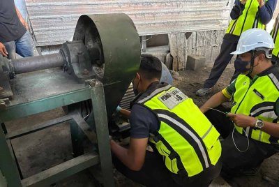 JAS Kedah mengenakan tindakan Penahanan Operasi Kelengkapan (POK) terhadap sebuah kilang padi di Yan yang didapati melakukan pencemaran udara dan menimbulkan ketidakselesaan kepada penduduk setempat.