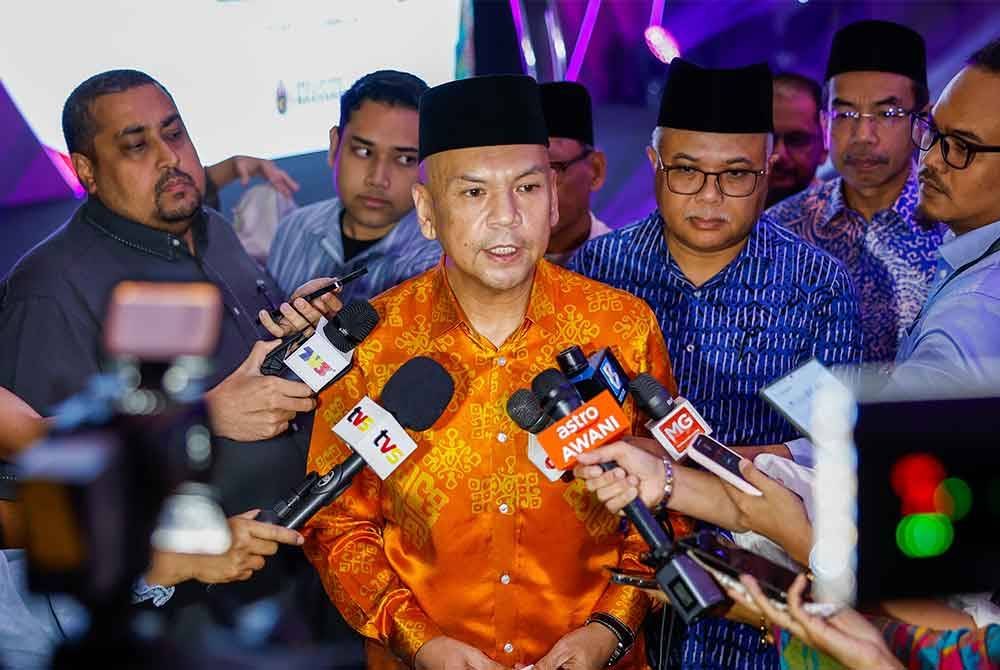 Armizan ketika bertemu pengamal media selepas menghadiri Majlis Advokasi Royalti Muzik anjuran Perbadanan Harta Intelek Malaysia (MyIPO) di sebuah hotel hari ini. - Foto: Bernama