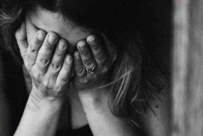 Seorang wanita mengalami kerugian RM2 juta selepas diperdaya oleh sindiket pelaburan saham kripto melalui aplikasi TikTok. Gambar hiasan