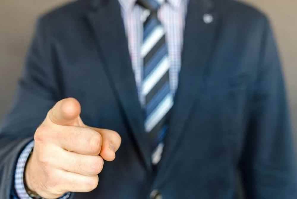 Patutnya agama jangan ditunggangi untuk tujuan politik. Foto Pexels