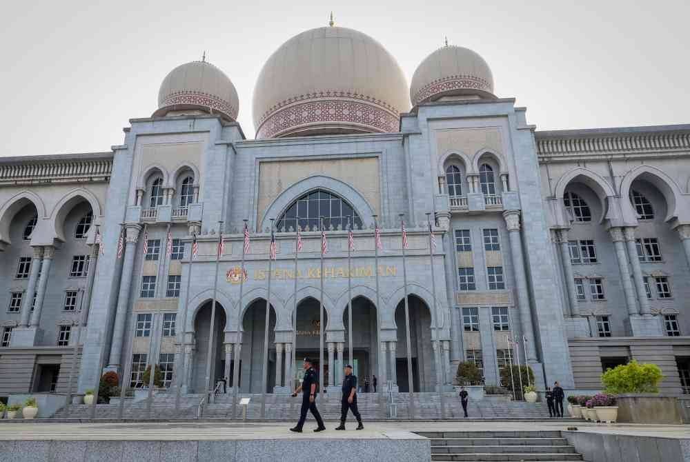 Istana Kehakiman Putrajaya.