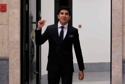Ahli Parlimen Muar, Syed Saddiq Syed Abdul Rahman hadir ke Mahkamah Rayuan pada Rabu berhubung rayuannya bagi mengetepikan sabitan dan hukuman penjara tujuh tahun dengan dua sebatan serta denda RM10 juta kerana bersubahat melakukan pecah amanah, salah guna harta dan pengubahan wang haram membabitkan dana Angkatan Bersatu Anak Muda (Armada). Foto Bernama