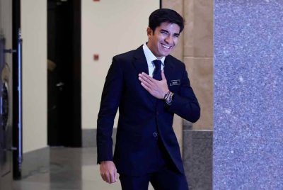 Ahli Parlimen Muar Syed Saddiq Syed Abdul Rahman hadir ke Mahkamah Rayuan hari ini berhubung rayuannya bagi mengetepikan sabitan dan hukuman penjara tujuh tahun dengan dua sebatan serta denda RM10 juta kerana bersubahat melakukan pecah amanah, salah guna harta dan pengubahan wang haram membabitkan dana Angkatan Bersatu Anak Muda (Armada). Foto: Bernama