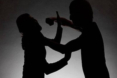 Seorang lelaki mengalami detik cemas selepas perkenalan singkat menerusi aplikasi ‘dating’ dan temu janji pertama bertukar mimpi ngeri apabila dia disamun serta dipukul di sebuah rumah di Pusat Bandar Putra Permai, Seri Kembangan, Ahad lalu. Foto hiasan