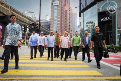 Foto Facebook Sultan Ibrahim Sultan Iskandar