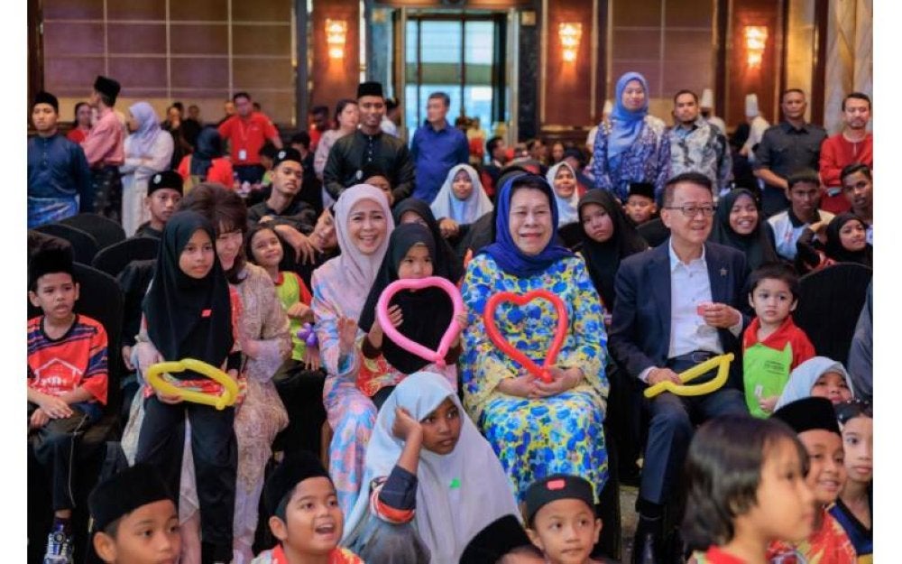 Keberangkatan Tengku Permaisuri Selangor, Tengku Permaisuri Norashikin dan kehadiran bersama pengasas dan Pengerusi Sunway Group, Tan Sri Sir Dr. Jeffrey Cheah telah menggembirakan lebih 300 anak yatim dan dan kanak-kanak asnaf sempena Ramadan serta kedatangan Syawal nanti.
