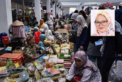 Dalam Islam, keberkatan rezeki bukan hanya diukur dari segi jumlah keuntungan tetapi juga ketenangan jiwa, hubungan baik dengan pelanggan, dan kemudahan dalam urusan perniagaan.(Foto Bernama) Gambar kecil: Nurulazma Shafiqah