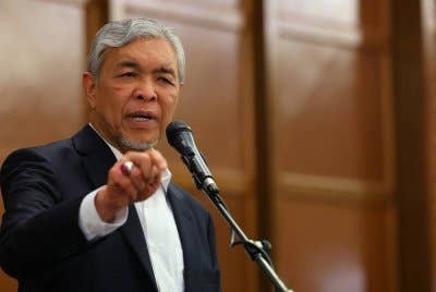 Ahmad Zahid menyatakan usaha sedang digiatkan daripada operasi menyelamat hingga penyaluran bantuan keperluan asas, agar mangsa yang terkesan mendapat perlindungan sewajarnya.