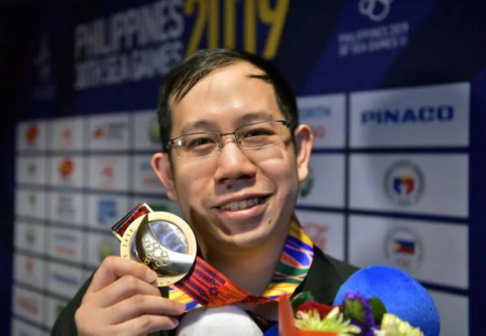 IMBAS KEMBALI…Pemenang pingat emas e-sukan negara Weng Kean di Sukan SEA Filipina 2019 dalam acara Hearthstone. Foto: Bernama