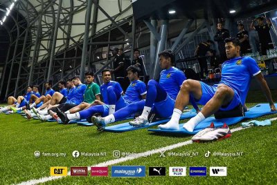 Pemain Harimau Malaya giat menjalani latihan di Pusat Latihan Seri Gelam, Johor Baharu, sebagai persediaan berdepan Nepal dalam aksi Kumpulan F Pusingan Ketiga Kelayakan Piala Asia 2027. Foto Facebook Malaysia NT