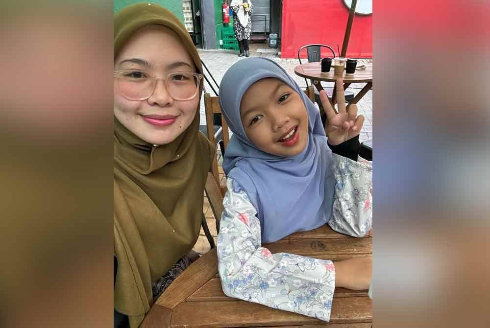 Puteri Seri Mawar (kanan) mendedahkan ada cubaan daripada lelaki dewasa untuk mendekati anak saudaranya di media sosial.