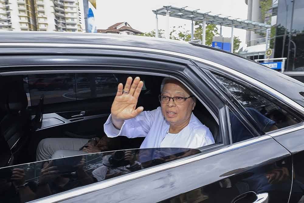 Spekulasi mengenai pendirian Ismail Sabri terhadap kerajaan boleh dimanipulasi untuk mencorak naratif politik tertentu sama ada bagi mengekang pengaruhnya atau menguji kesetiaan BN dalam Kerajaan Perpaduan.