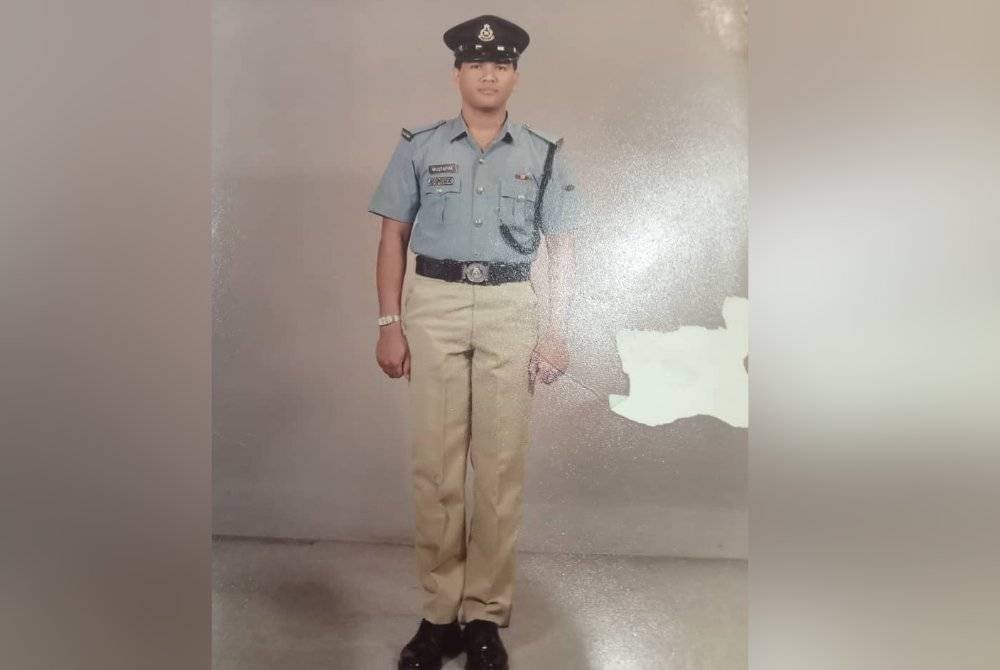 Mustapha ketika mula-mula bertugas.