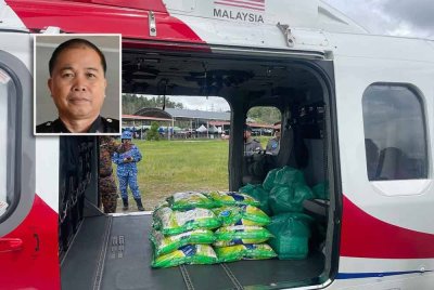 Bakul makanan dan beras yang dihantar ke kampung yang terjejas di bawah Mukim Tatalan, Nabawan. (Gambar kecil: Yampil)