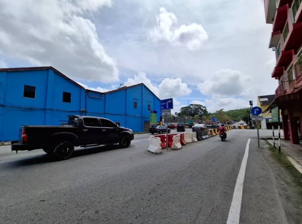 Tinjauan dilakukan Sinar Harian menunjukkan bahawa perubahan itu mengurangkan waktu perjalanan pengguna jalan raya, terutama pada waktu puncak.