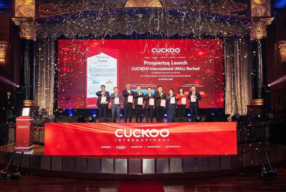 Dari kiri: Ankur, Tommy, Kevin, Kian Choon, Bryan, Seng Lee, Queenie, Wee Keng dan Christopher.